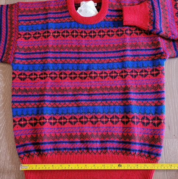 BNWT 100% WOOL chunky knit vintage sweater - Picture 8 of 8